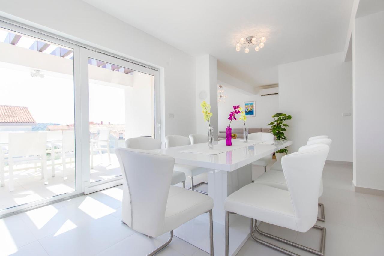 Apartment Royal II Vodice Exterior foto